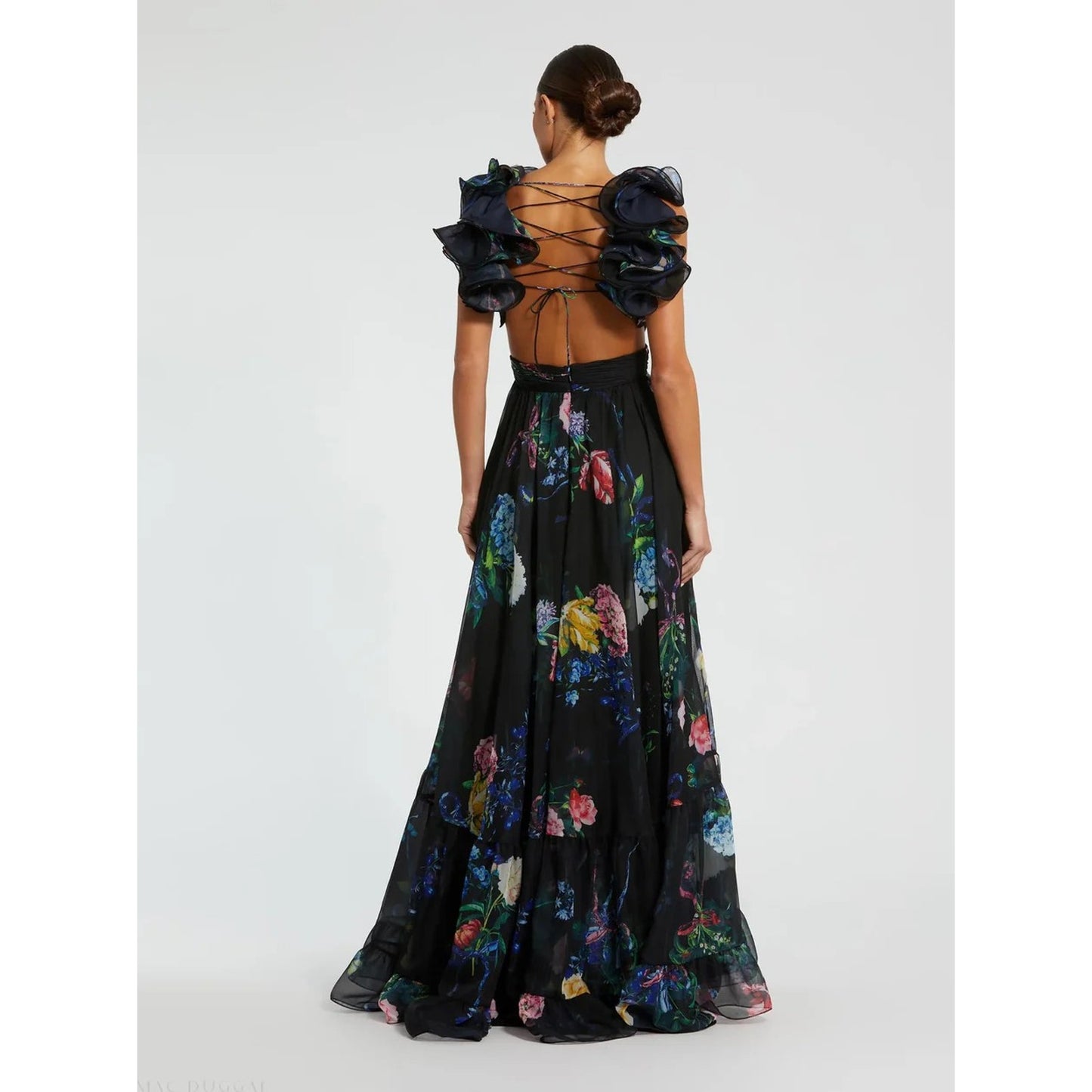 Mac Duggal 68746 Vestido largo de gasa con volantes en capas y aberturas florales, talla 4, PVP: 598$