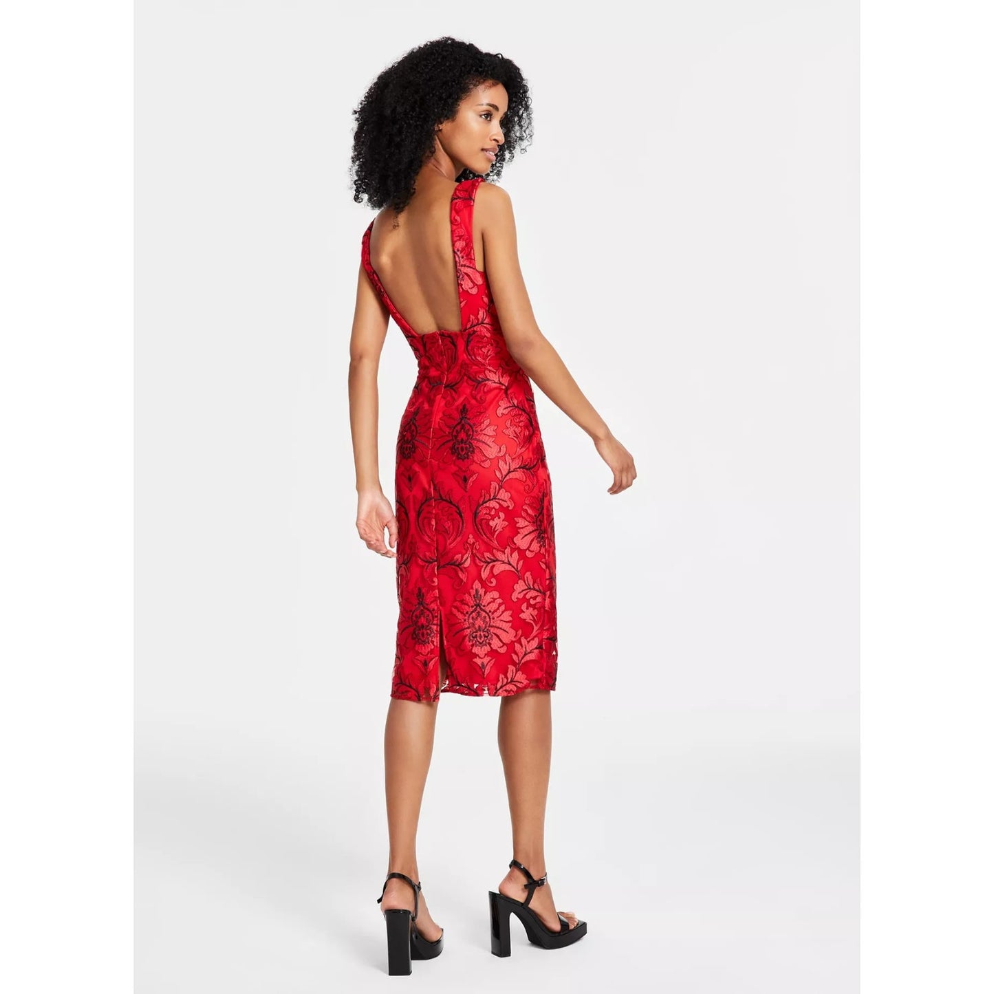 Siena Vestido sin mangas rojo con escote en V y malla bordada para mujer Talla 14, Precio de venta sugerido: 138$
