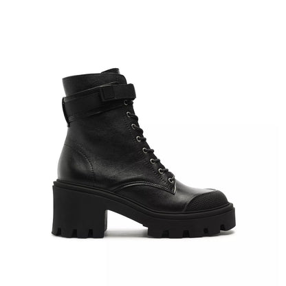 Schutz Women's Black Sarah Round Toe Boots, 9.5 B, NIB, MSRP : 238$