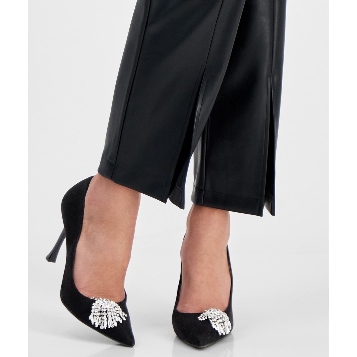 I.N.C. International Concepts Women's Saija Black Pumps Size 7.5 (MSRP $120)