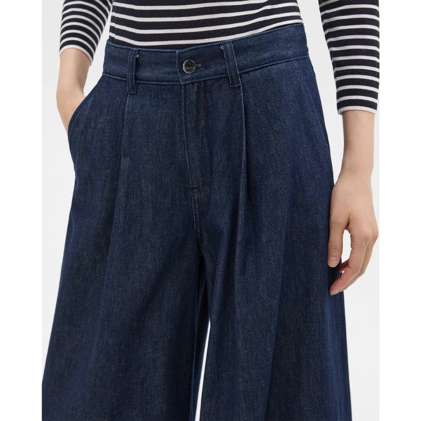 THEORY Pleated Wide-Leg Pant in Denim Jeans Indigo Drape Denim, 24 ,MSRP 295$